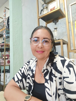 Profesora Educación Física